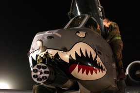 九游游戏中心-花样滑冰比赛精彩纷呈技术不断突破，花样滑冰各种比赛