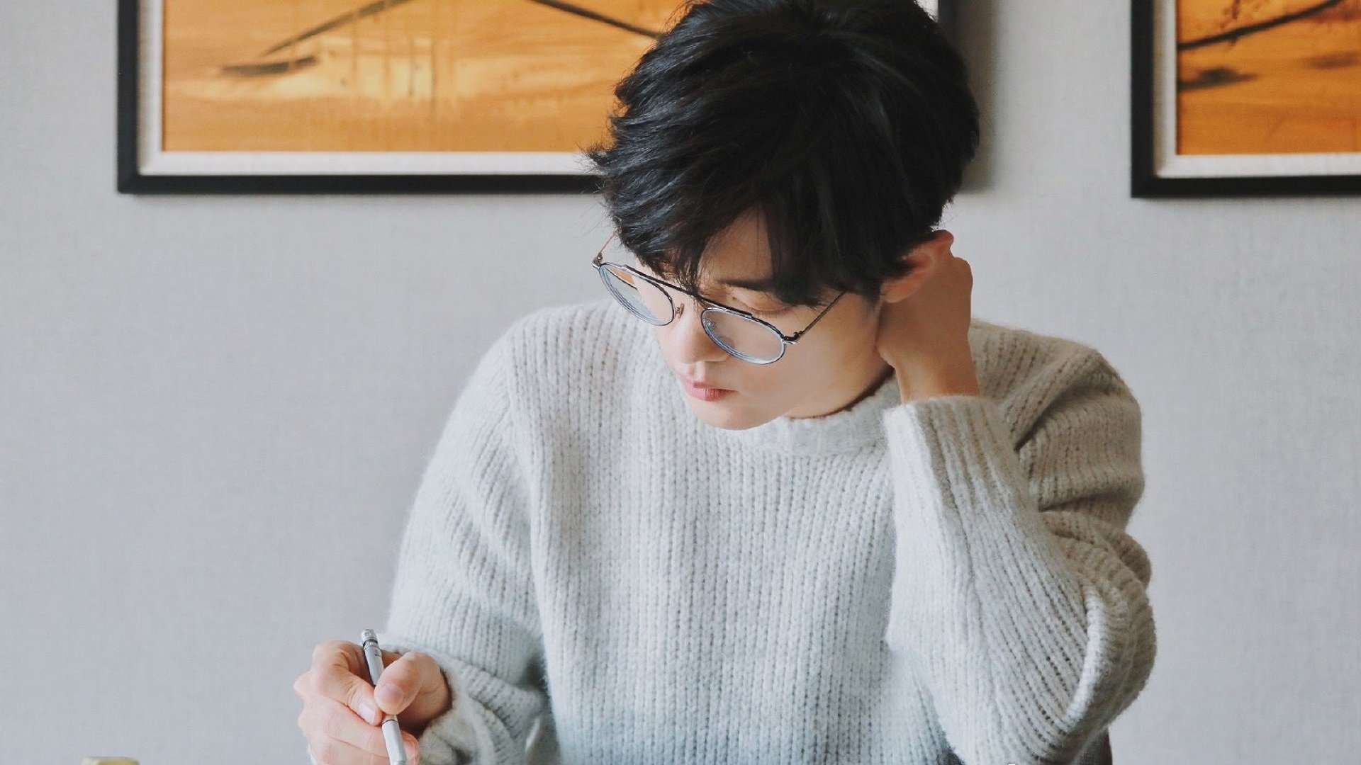 倒三角中场提升出球选择广度,倒三角传球算不算越位