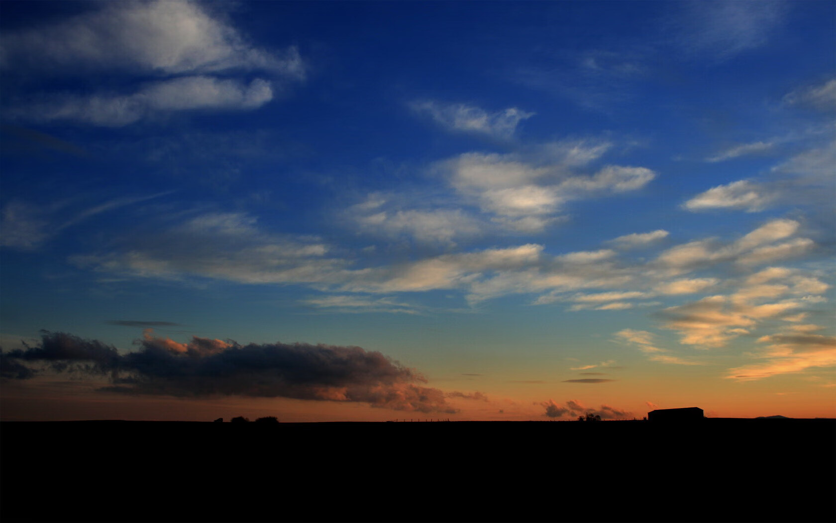 女子篮球联赛季后赛激烈,女子篮球比赛日程
