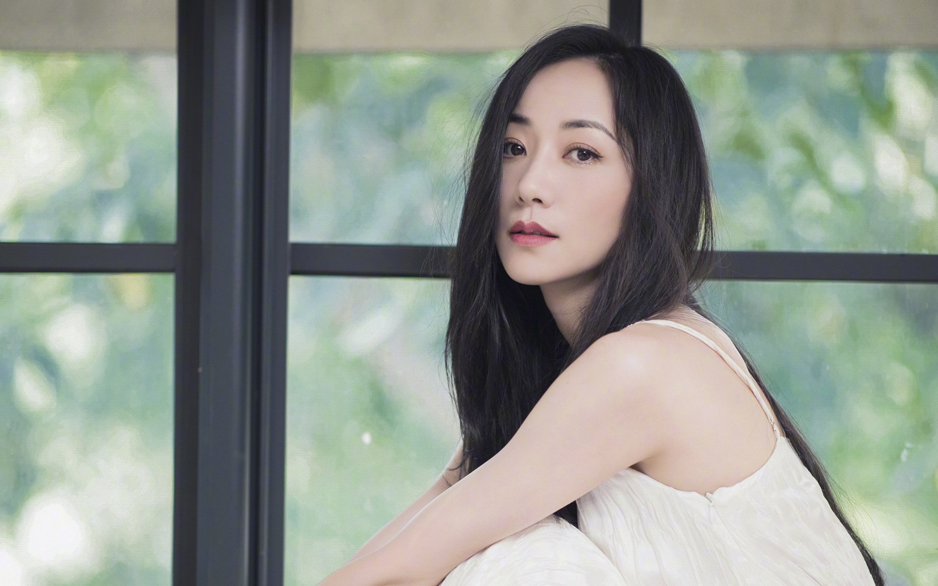 库里客串解说展现不一样的篮球智慧,库里篮球比赛解说