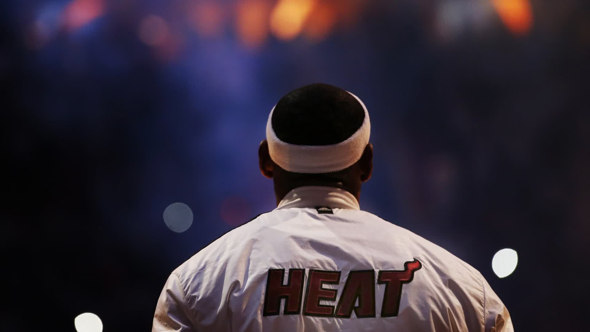 国际壁球青少年挑战赛：防守反击技巧成焦点，壁球比赛规则